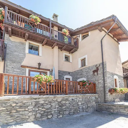 Chez Nous - L'etable Apartamento Oulx
