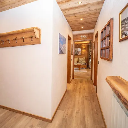 Chez Nous - L'etable Apartamento Oulx