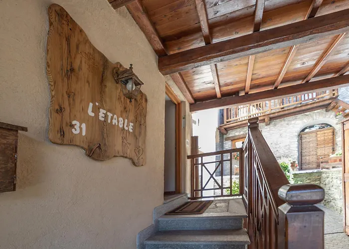 Chez Nous - L'etable Apartamento Oulx