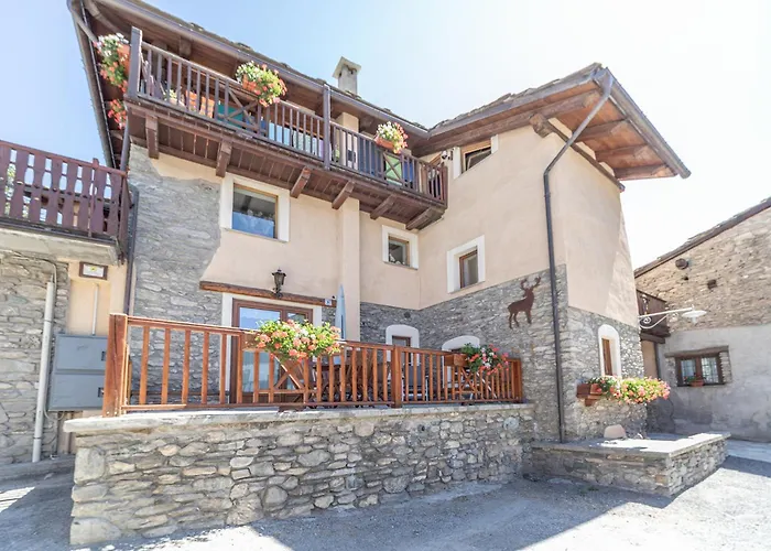 Chez Nous - L'etable Apartamento Oulx